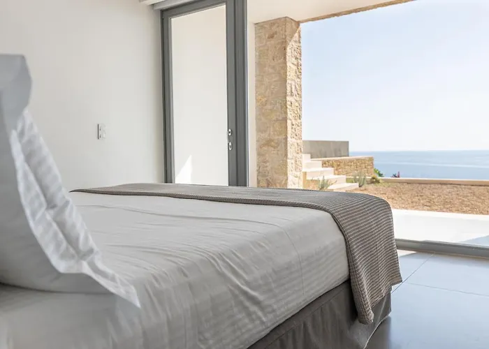 Nupadi Кардамили